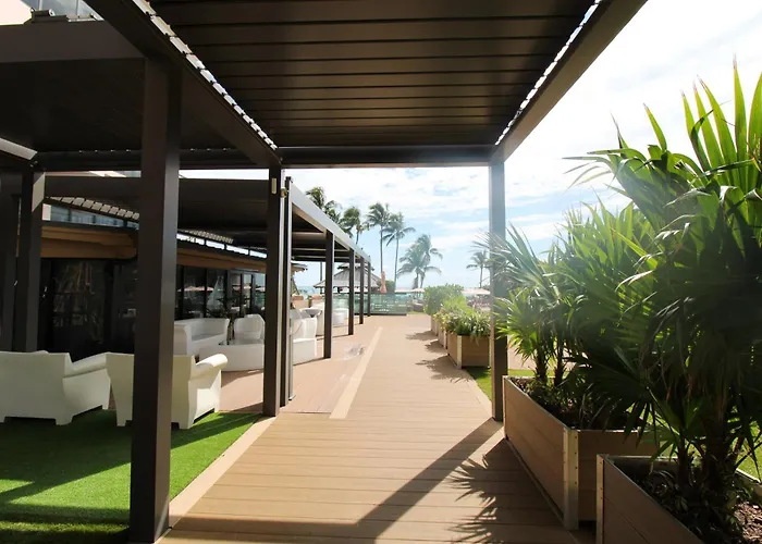 Alexander 1211 Beachfront Condo With Direct Beach Access, 2 Pools, Sauna, Gym Miami Beach