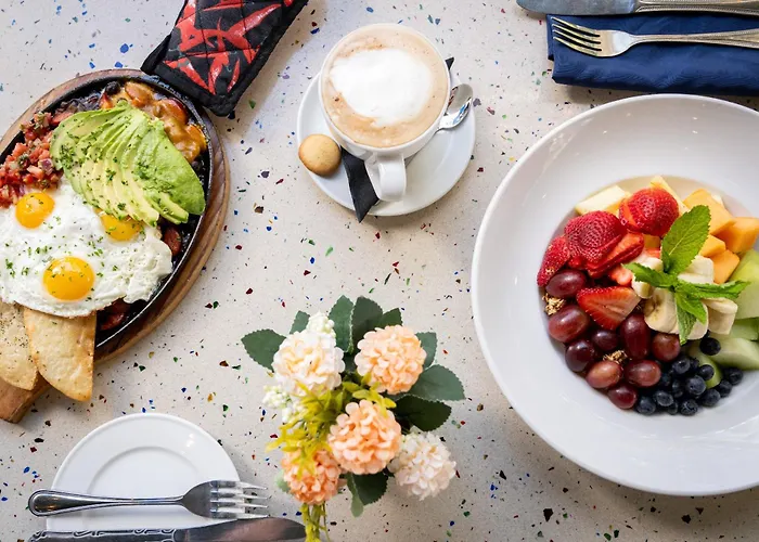 Hotel Croydon Miami Beach